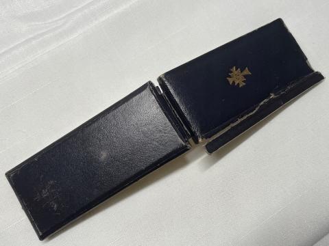 WW2 German Nazi hard case for the German Mother Cross medal award