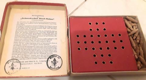Hitler Youth HJ game board play with 3 Hitlerjugend 1942 stamps