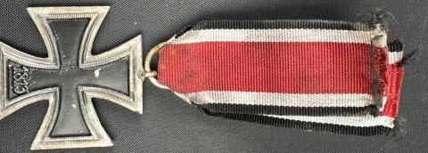 WW2 German Nazi IRON CROSS 2nd classe medal award Waffen SS Wehrmacht