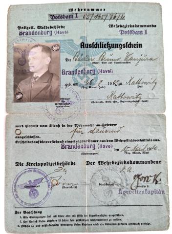 WW2 German Nazi Kreispolizei GESTAPO police photo ID Ausweis stamped signed