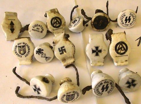 WW2 German Nazi lot of bottle's caps relic Waffen SS Hitler Youth Wehrmacht Swastika field gear WW2 German Nazi lot of bottle's caps relic Waffen SS Hitler Youth Wehrmacht Swastika field gear