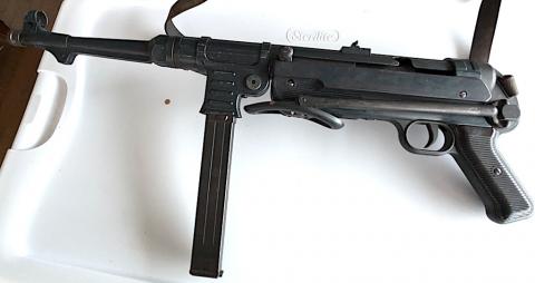 WW2 German Nazi Maschinenpistole 40 MP40 machine gun exact ***REPLIKA***