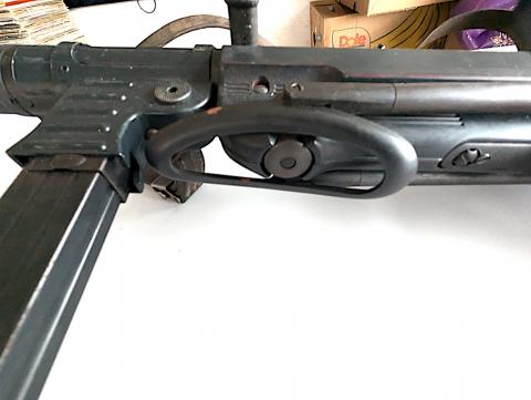 WW2 German Nazi Maschinenpistole 40 MP40 machine gun exact ***REPLIKA***