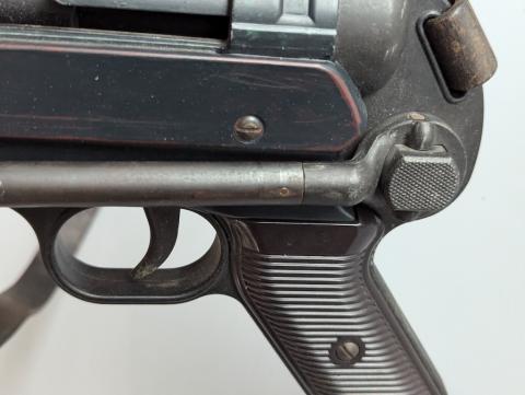 WW2 German Nazi Maschinenpistole 40 MP40 machine gun exact ***REPLIKA***