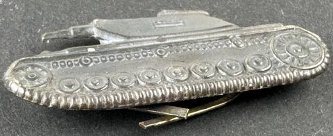 WW2 German Nazi PANZER uniform tunic sleeve destruction badge tank pin