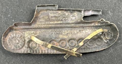 WW2 German Nazi PANZER uniform tunic sleeve destruction badge tank pin