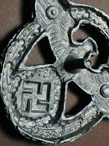 WW2 German Nazi Police polizei visor cap metal insignia