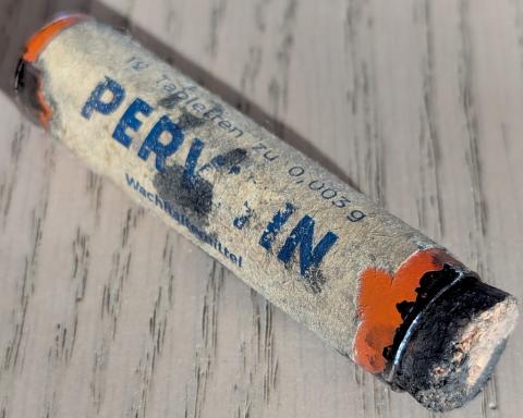 original genuine Pervitin tube wehrmacht waffen SS crystal meth Adolf Hitler drug