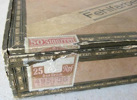 WW2 German Nazi Third Reich OFFICER wooden CIGAR BOX with SWASTIKA