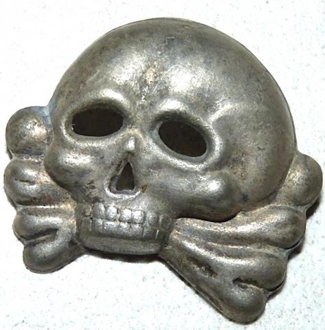 WW2 German Nazi WAFFEN SS early first pattern visor cap metal skull insignia