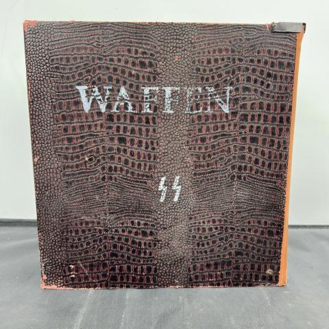 WW2 German Nazi WAFFEN SS gramophone records set in case from SS school