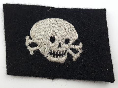 WW2 German Nazi WAFFEN SS TOTENKOPF Concentration camp GUARD collar tab skull NCO tunic removed