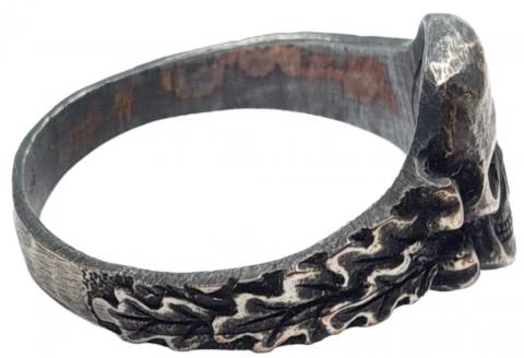 WW2 German Nazi WAFFEN SS TOTENKOPF skull ring marked SS runes