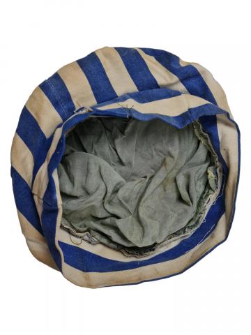 Concentration camp Auschwitz survivor nmate cap hat uniform holocaust