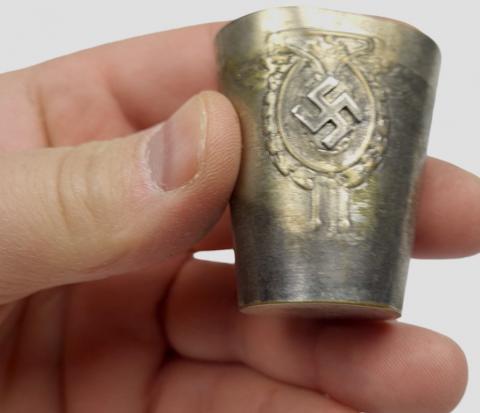 Hermann Goering CARINHALL house relic ground found in the area shooter cup with Swastika