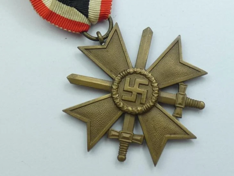 MARKED merit cross with swords medal award original bag