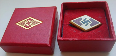 rare ww2 german nazi golden hj hitler youth gold diamond pin badge marked rzm original case issue