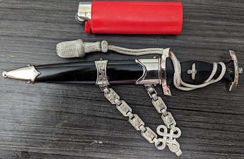 MINIATURE SS chained dagger CASE unmarked dague original mini