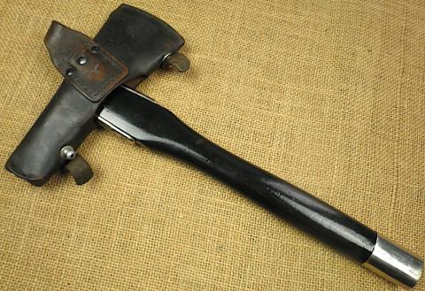 WW2 German Nazi fire FIREMAN axe swastika edge weapon firefighter