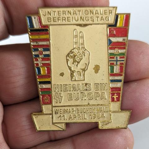 Waffen SS - concentration camp BUCHENWALD commemorative pin badge
