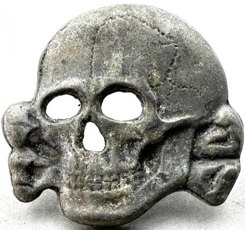 Waffen SS totenkopf metal skull inWaffen SS totenkopf metal skull insignia visor cap RZM 499/41