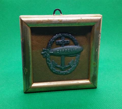 WW1 German Germany ZEPPELIN naval badge medal award in a wooden frame