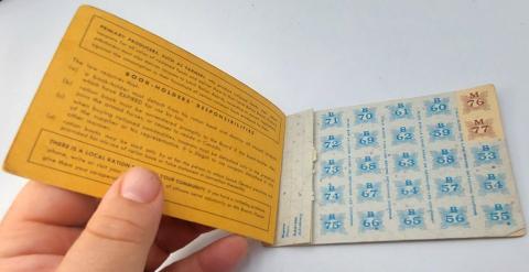 WW2 Canadian forces CANADA ration book Carnet de rationnement with many stamps