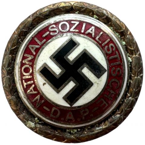 WW2 German Nazi early Third Reich NSDAP golden membership pin badge numbered Gold