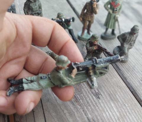 WW2 German Nazi Elastolin Lineol Tippco war toys lot of 9 figurines