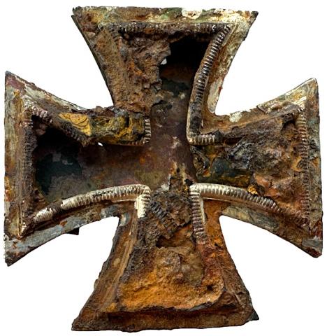 WW2 German Nazi Iron Cross First class with rare round back pin relic found in battlefield KURLAND