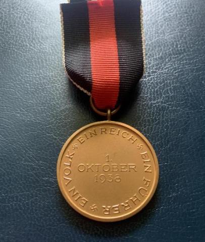 WW2 German Nazi MEDAL FOR THE OCCUPATION OF THE SUDETENLAND 1 October 1938 Commemorative Medal