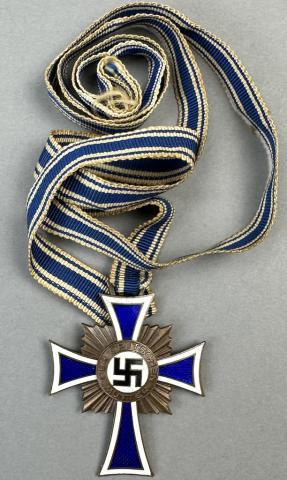 WW2 German Nazi Third Reich mother cross medal award in bronze