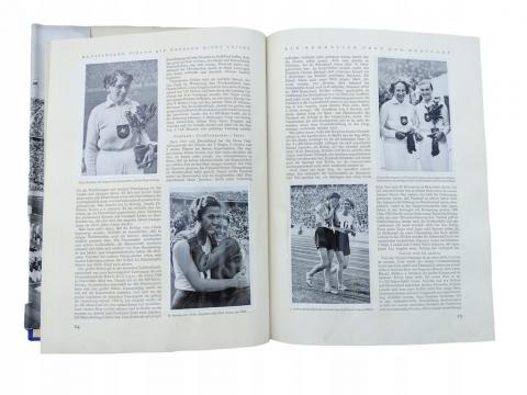 WW2 German Nazi Third Reich Olympics of Berlin 1936 cigarette photos book with dustcover original adolf hitler