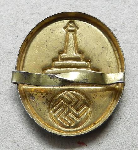 WW2 German Nazi Visor cap metal insignia NSRKB NS-RKB WW1 veteran organization Third Reich