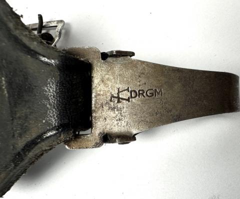 WAFFEN SS vertical leather hanger SS dagger original assmann rzm