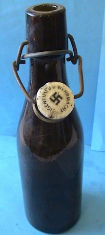 WW2 German Nazi Wehrmacht Heer bottle with Swastika cap field gear kantine