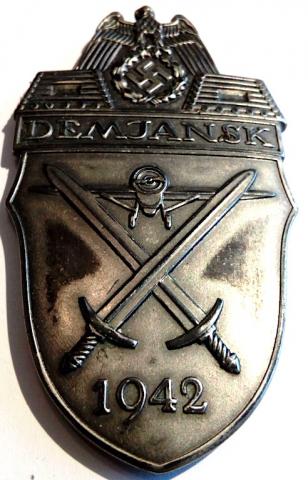 WW2 German Nazi Wehrmacht Waffen SS Demjanskschild 1942 CAMPAIGN SHIELDS award badge