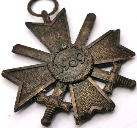 WW2 German Nazi Wehrmacht Waffen SS KVK merit cross with sword relic medal