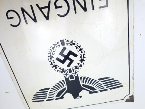 RARE ANTI JEWISH metal enamel sign DO NOT ENTER board from Berlin holocaust antisemitic 1930s WW2