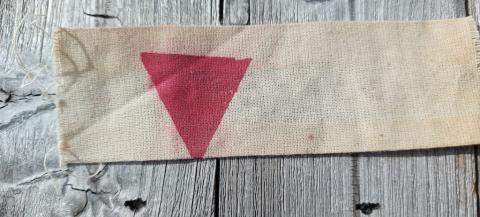 WW2 German Nazi Concentration camp uniform patch ID with red triangle