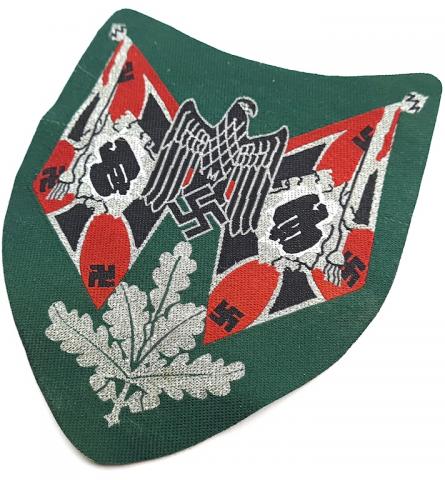 WW2 German Nazi Wehrmacht tunic patch bevo WH rare with flags