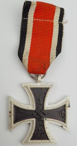 WW2 German Nazi Wehrmacht original Waffen SS IRON CROSS 2st class medal award