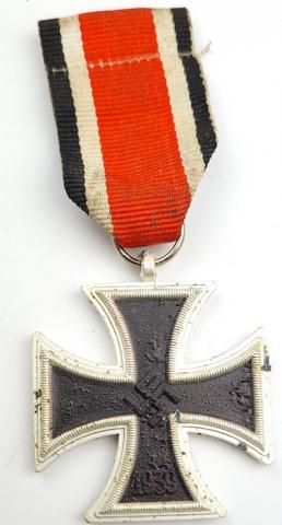 WW2 German Nazi Wehrmacht original Waffen SS IRON CROSS 2st class medal award