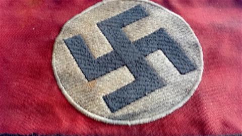 AMAZING GERMAN WAFFEN SS OR ALLGEMEINE SS TUNIC REMOVED ARMBAND