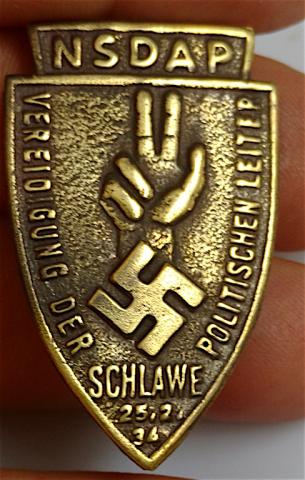 PRE WW2 GERMAN NAZI NICE EARLY NSDAP ADOLF HITLER PARTY PIN BADGE WITH SWASTIKA, 1934