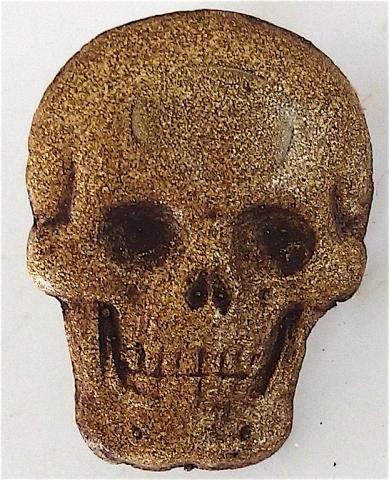 ***REPLIKA*** NICE WAFFEN SS TOTENKOPF SKULLS PANZER GRENADIER LOT OF 2 SKULLS ***REPLIKA*** NICE WAFFEN SS TOTENKOPF SKULLS PANZER GRENADIER LOT OF 2 SKULLS