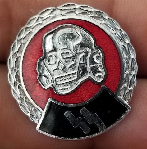 ***REPLIKA*** WAFFEN SS TOTENKOPF SS RUNES + SS SKULL PIN BADGE