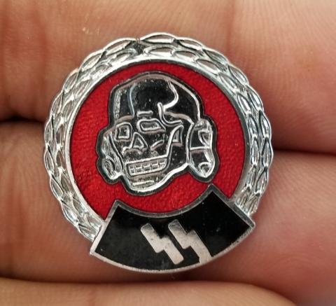 ***REPLIKA*** WAFFEN SS TOTENKOPF SS RUNES + SS SKULL PIN BADGE