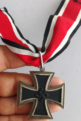 WW2 GERMAN NAZI AMAZING EXACT REPLIKA OF THE HOLY GRAIL KNIGHT CROSS OF THE IRON CROSS MEDAL AWARD GIVEN TO HIGHER RANKS