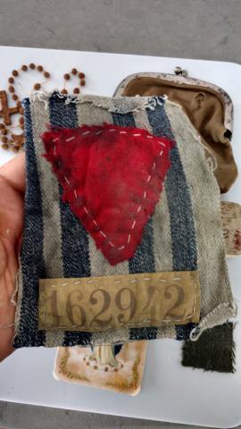 WW2 GERMAN NAZI AMAZING GROUPING FROM A SURVIVOR OF AUSCHWITZ CONCENTRATION CAMP WITH UNIFORM PATCH AND PERSONAL BELONGINGS IN MEMORY FOR HIS DAUGHTER 